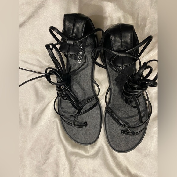 GUESS GLADIATOR WRAP SANDALS - SIZE 6.5 - Picture 5 of 9